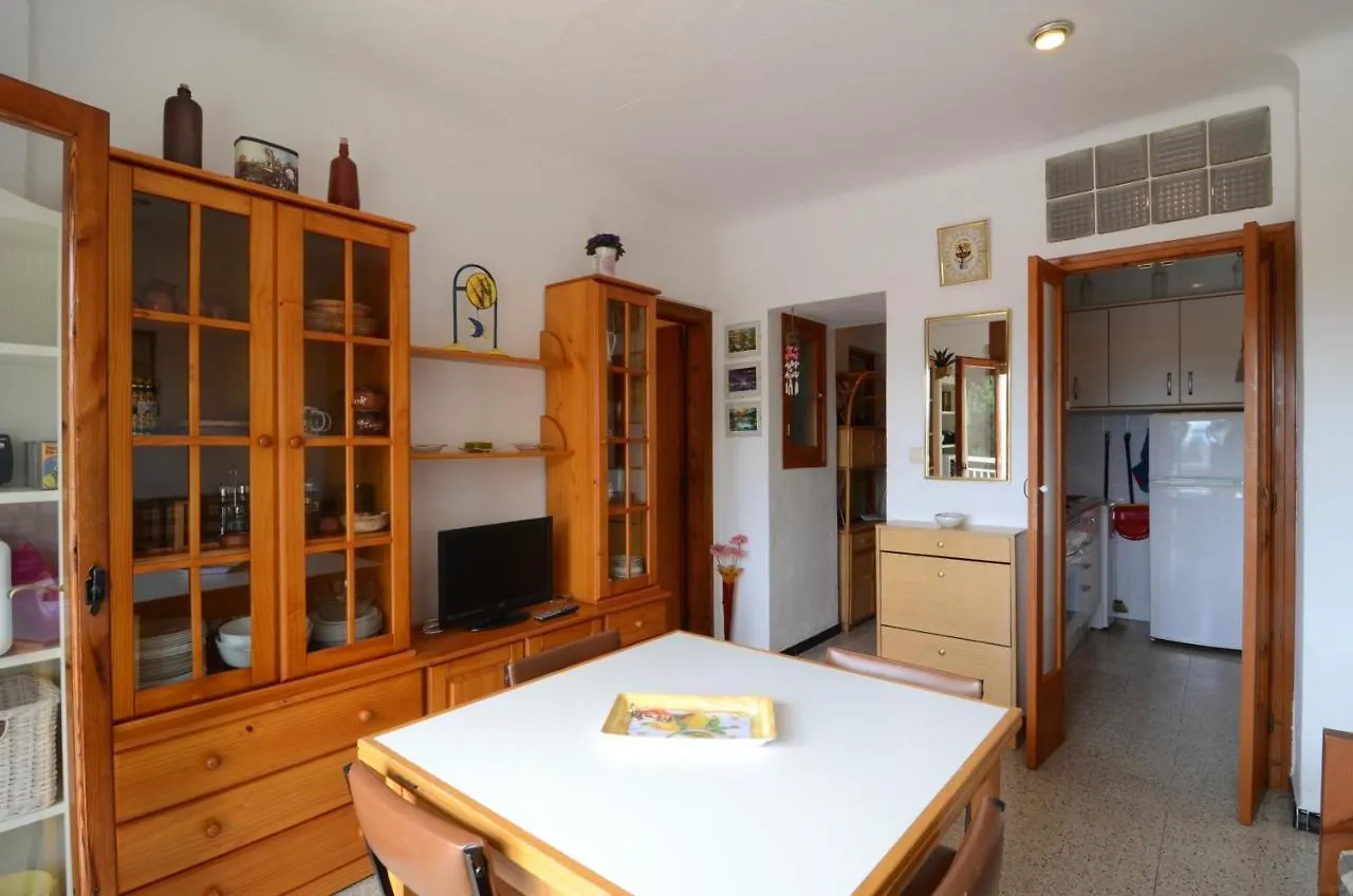 Apartamentos Riells de Mar L' Escala